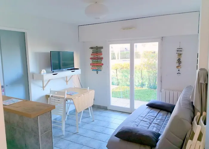 Διαμέρισμα 2 Pieces Front De Ensoleille Et Calme Acces Direct *