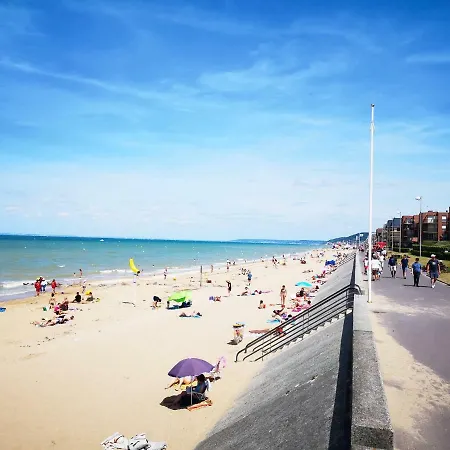 2 Pieces Front De Ensoleille Et Calme Acces Direct Lejlighed *